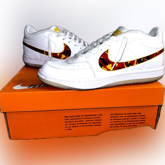 NIKE SKY FORCE 3/4. SIZE 9.5 - Picture 4 of 4